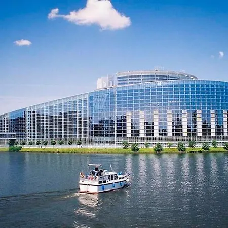 アパート * Le Citizen Chic De Schilick *